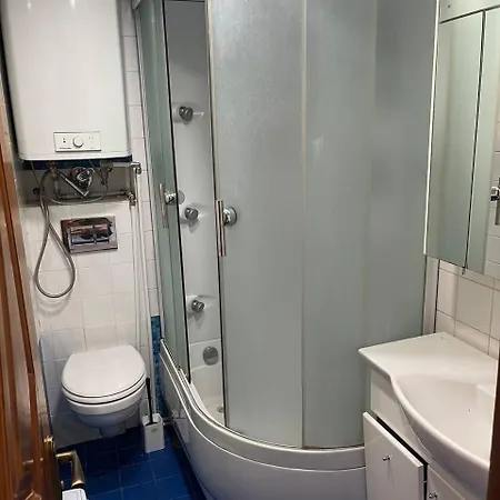 двухуровневые на университетской Apartment Odessa