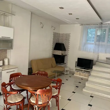 Apartment двухуровневые на университетской Odessa